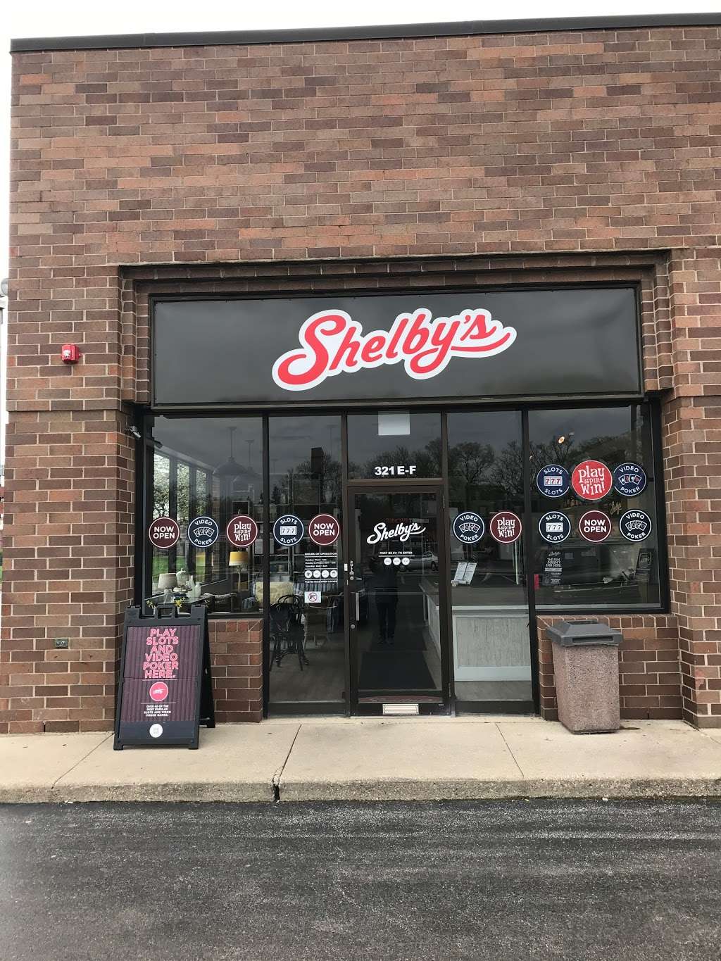 Shelbys | 321 E St Charles Rd, Villa Park, IL 60181, USA | Phone: (630) 480-4290