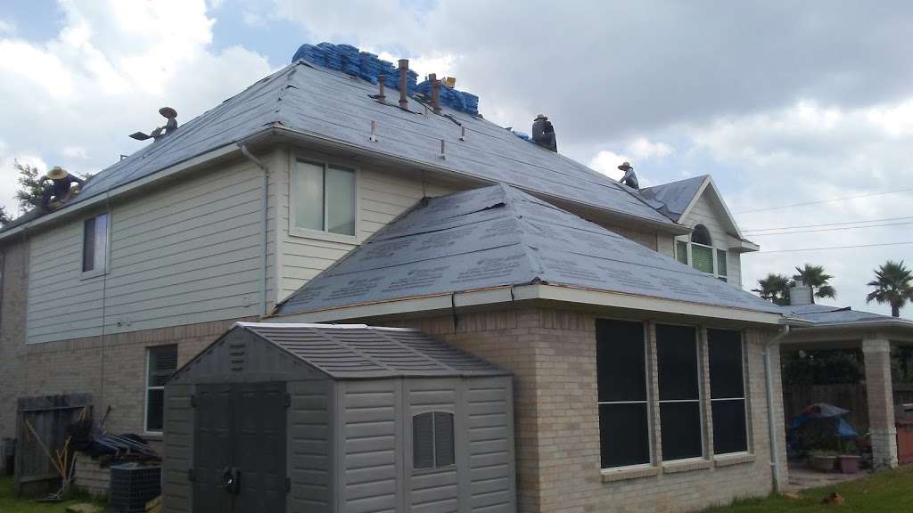 Beveridge Roofing and Construction LLC | 238 S Egret Bay Blvd suite 286, League City, TX 77573, USA | Phone: (281) 508-2405