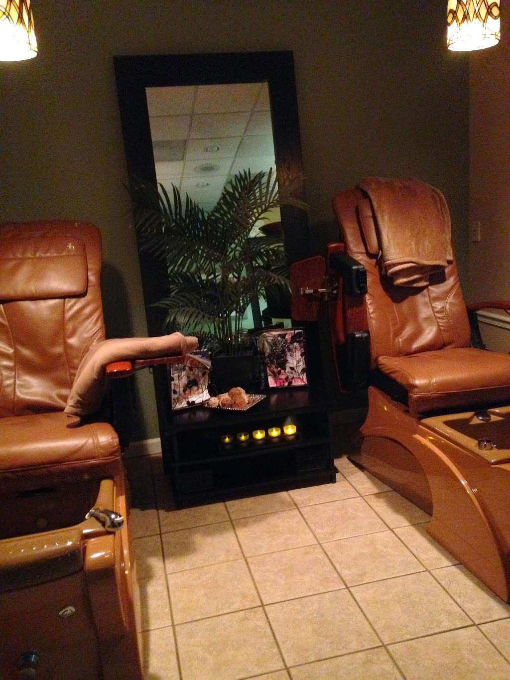 Lighten Up Salon & Spa | 100 U.S. 46, The Village Green Shopping Center, Budd Lake, NJ 07828, USA | Phone: (973) 448-9296