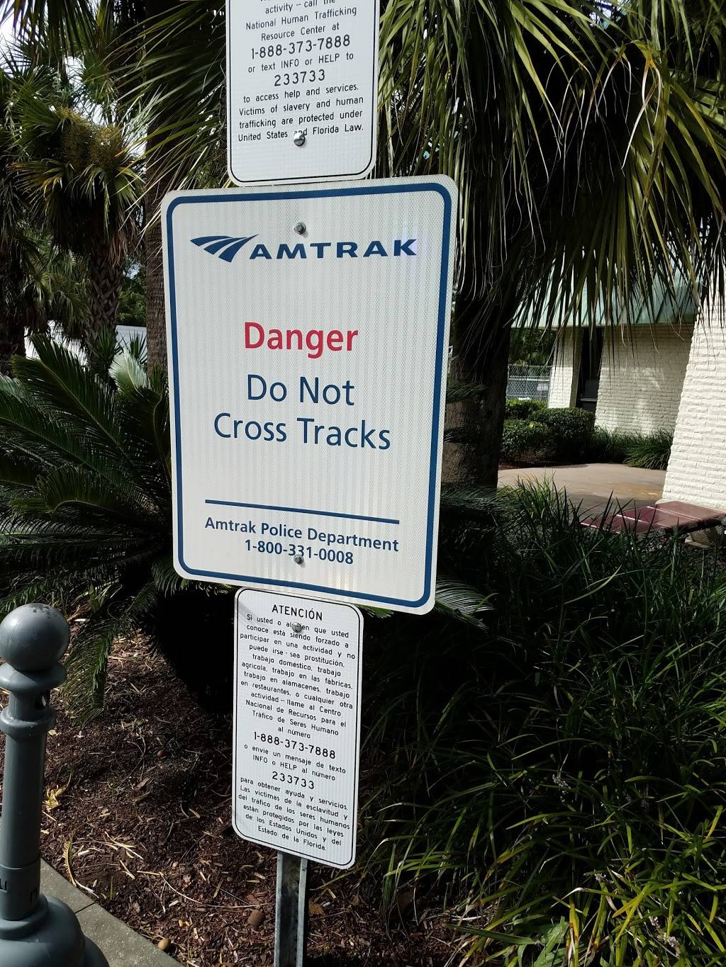 Jacksonville Amtrak Station | 3570 Clifford Ln, Jacksonville, FL 32209, USA | Phone: (800) 872-7245