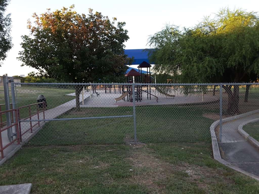 Longs Creek Elementary School | 15806 OConnor Rd, San Antonio, TX 78247, USA | Phone: (210) 407-4800
