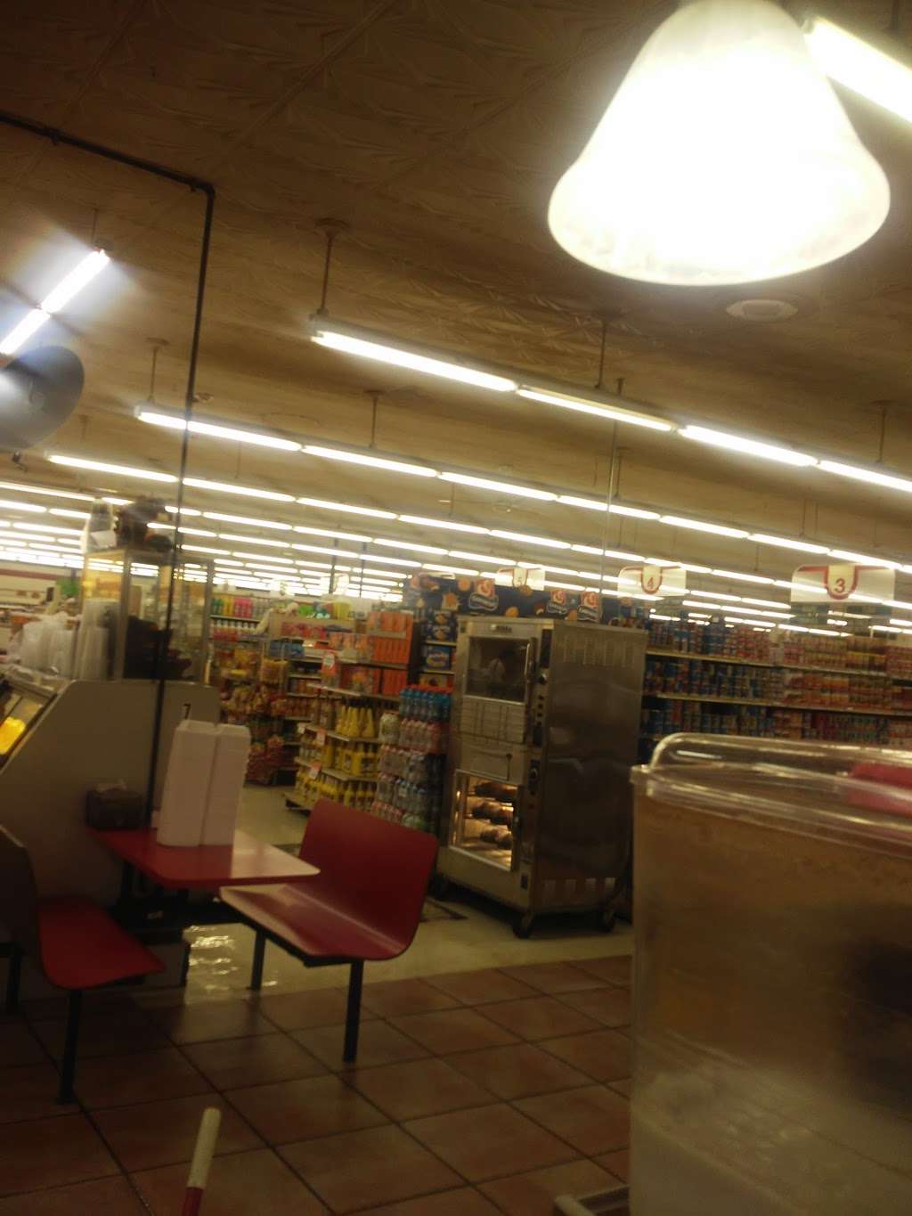 Supermercado La Villita | 7540 63rd St, Summit, IL 60501, USA | Phone: (708) 458-1993