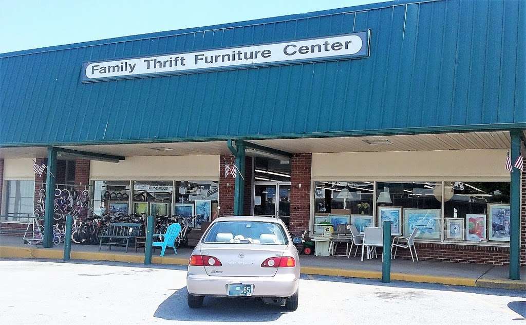 Family Thrift Store | 2012 W Newport Pike, Wilmington, DE 19804, USA | Phone: (302) 999-1416