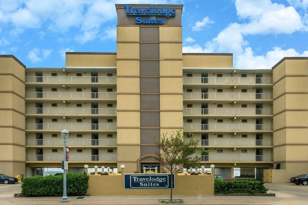 Travelodge by Wyndham Suites Virginia Beach Oceanfront | 1909 Atlantic Ave, Virginia Beach, VA 23451, USA | Phone: (757) 425-0650