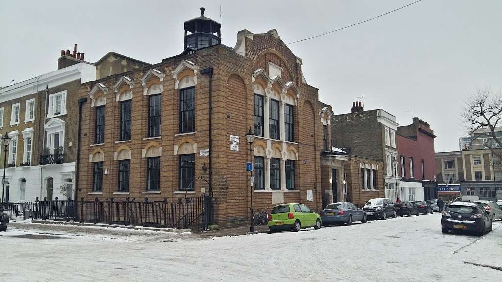 Islington West Library | 107 Bridgeman Rd, London N1 1BD, UK | Phone: 020 7527 7920