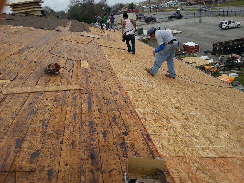 Rojas Roofing Contractor | 10246 Rothbury St, Houston, TX 77043, USA | Phone: (713) 349-4457