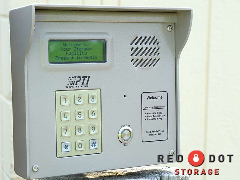 Red Dot Storage | 3305 16th St, Zion, IL 60099 | Phone: (847) 233-1786