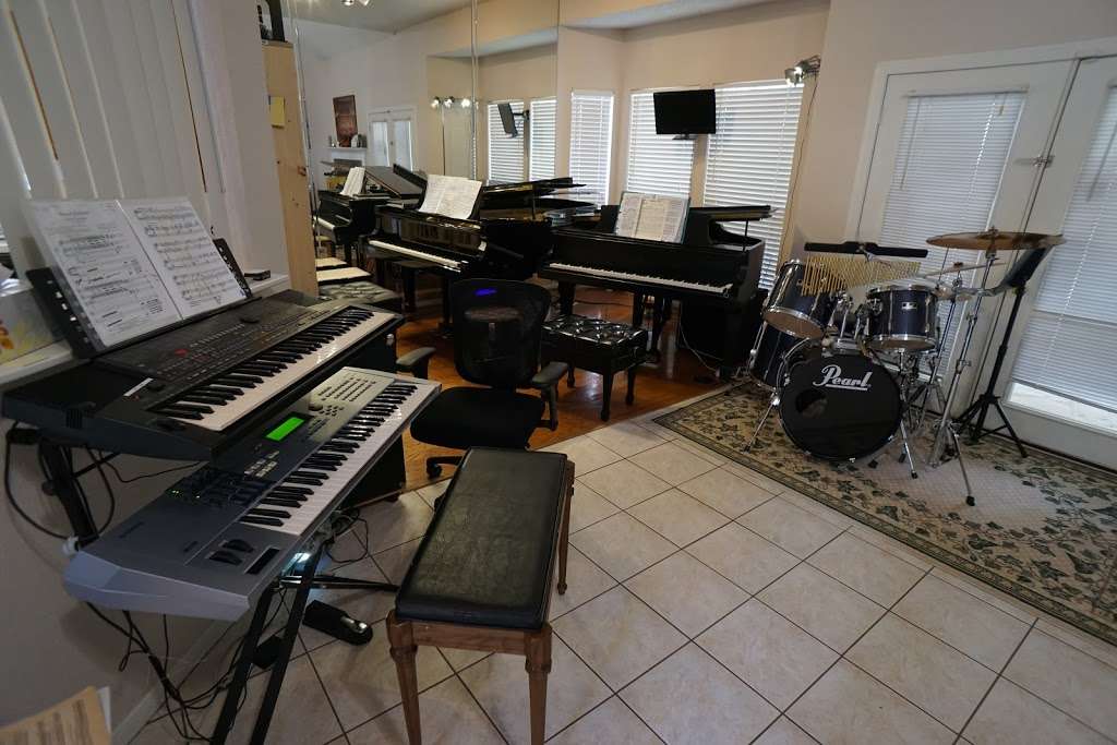 Harmony Music Studio | 2068, 3118 Lakefield Way, Sugar Land, TX 77479, USA | Phone: (813) 562-9398