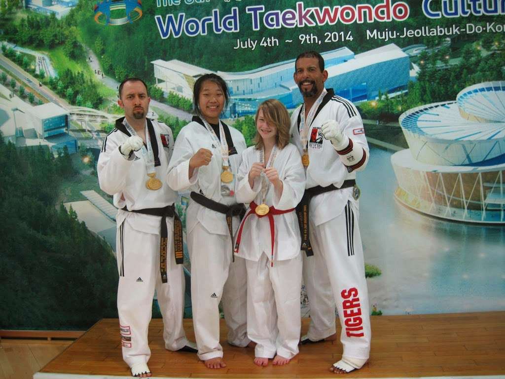 Emerald Taekwondo | 9239 N Oak Trafficway, Kansas City, MO 64155 | Phone: (816) 436-9700