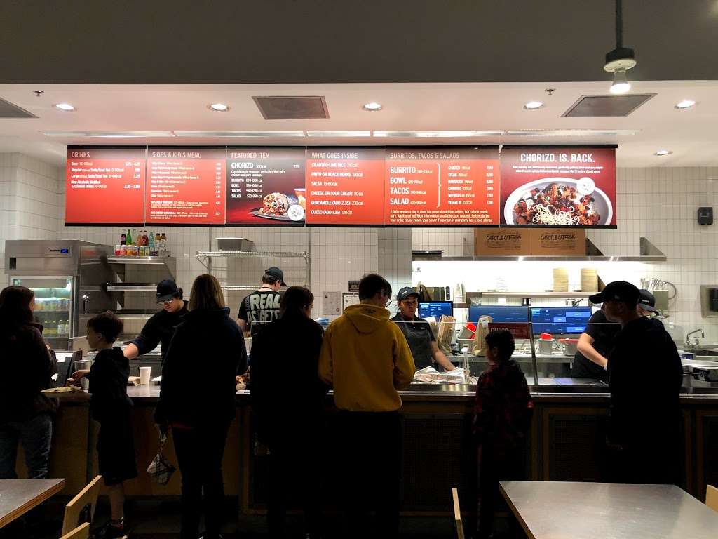 Chipotle Mexican Grill | 92 Derby St Ste 100, Hingham, MA 02043, USA | Phone: (781) 741-9890