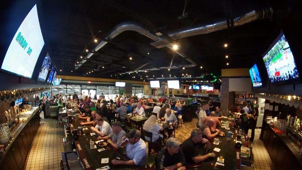 The Greene Turtle Sports Bar & Grille | 185 Kernstown Commons Blvd, Winchester, VA 22602, USA | Phone: (540) 508-4164