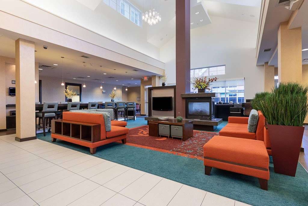 Residence Inn by Marriott Dallas DFW Airport South/Irving | 2200 Valley View Ln, Irving, TX 75062, USA | Phone: (972) 257-2400