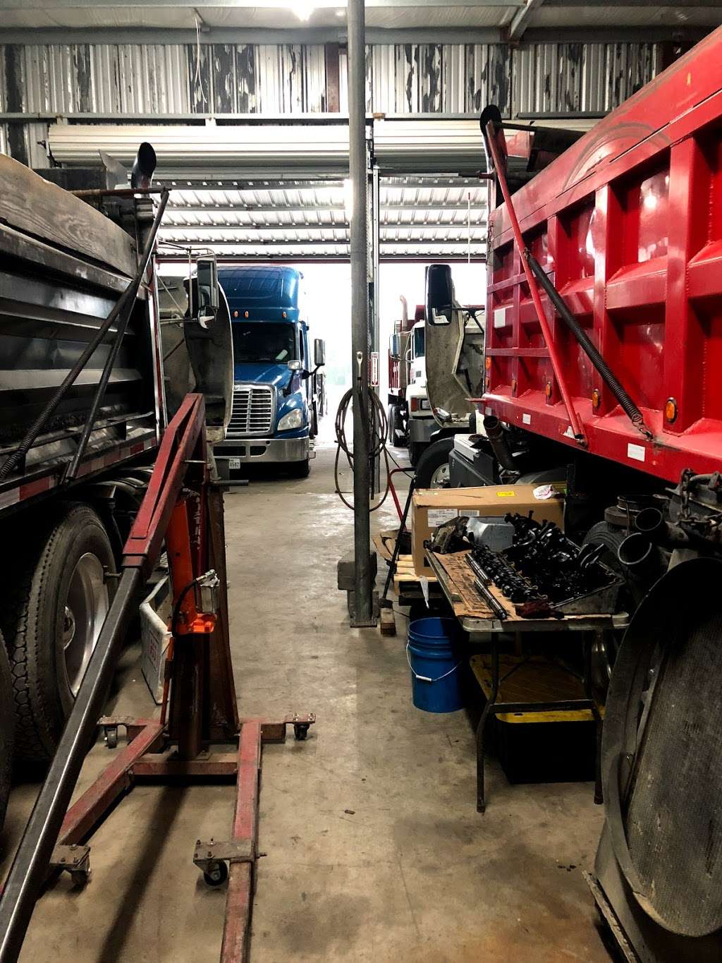 JJA Truck Repair & Tire Shop (18 Wheels Truck & Trailers Tires & | 400 Hillsman Ln, Sugar Land, TX 77498, USA | Phone: (832) 884-6296