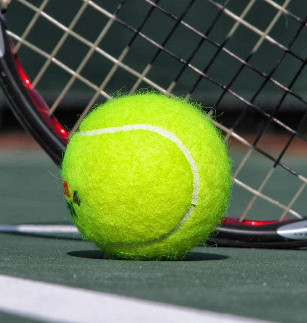 10-S Tennis Supply & Fast-Dry Courts | 1400 NW 13th Ave, Pompano Beach, FL 33069 | Phone: (800) 247-3907