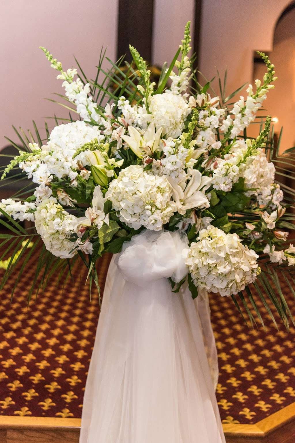 Marquis Floral | 286 NJ-34, Matawan, NJ 07747, USA | Phone: (732) 441-4800