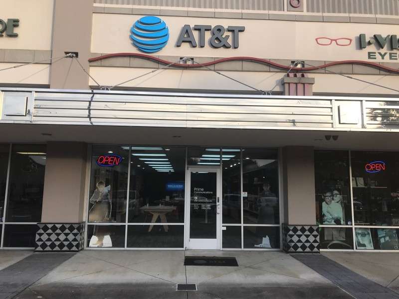 AT&T Store | 920 Studemont St #700, Houston, TX 77007 | Phone: (713) 802-9950