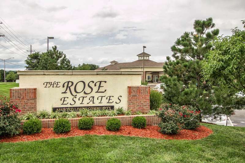 Rose Estates Assisted Living Community | 12700 Antioch Rd, Overland Park, KS 66213, USA | Phone: (913) 825-9600