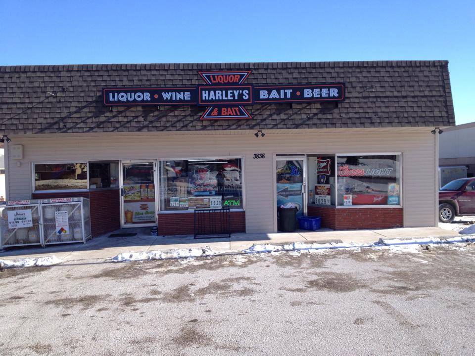 Harleys Liquor & Bait | 3838 Atwood Ave, Madison, WI 53714, USA | Phone: (608) 222-7941