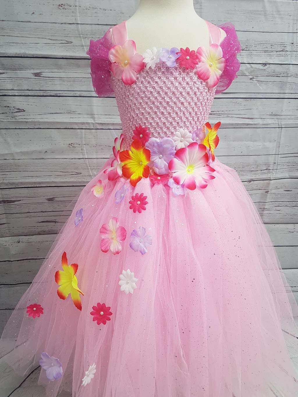 Tutu-Dresses.com | 30 Godstone Rd, Kenley CR8 5JE, UK | Phone: 020 8660 3965