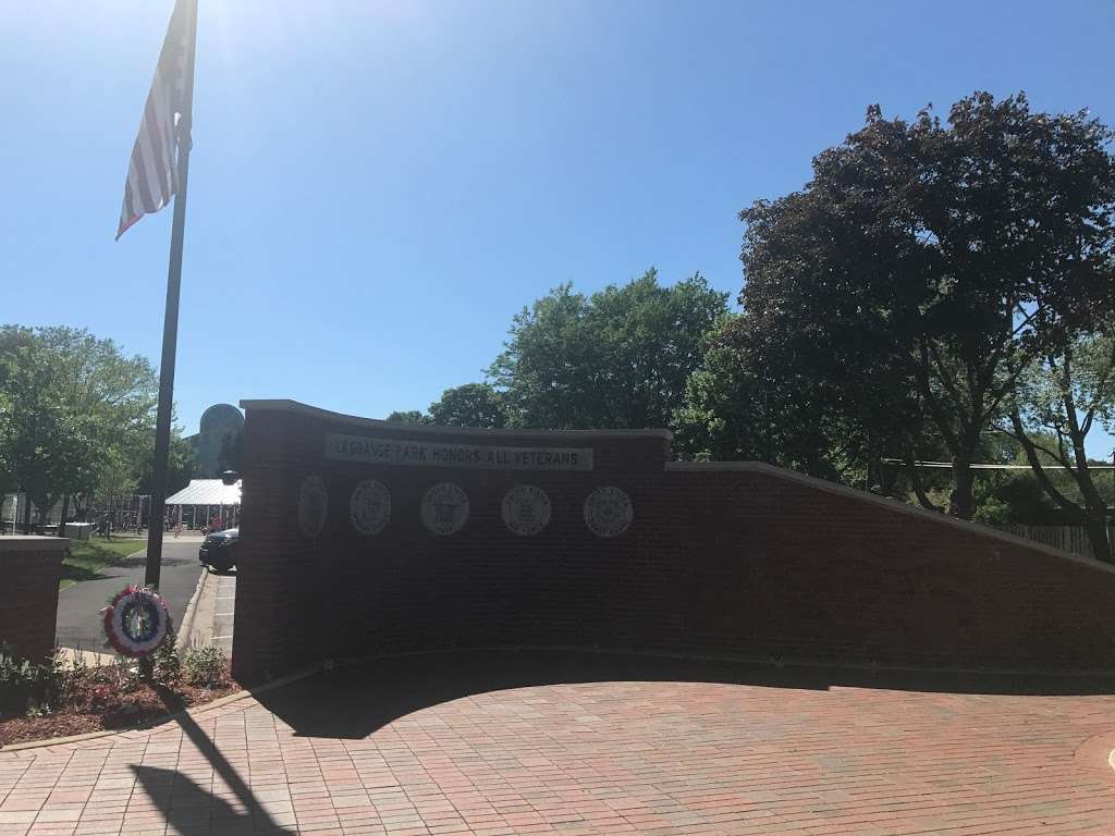 La Grange Park Veterans Memorial | La Grange Park, IL 60526