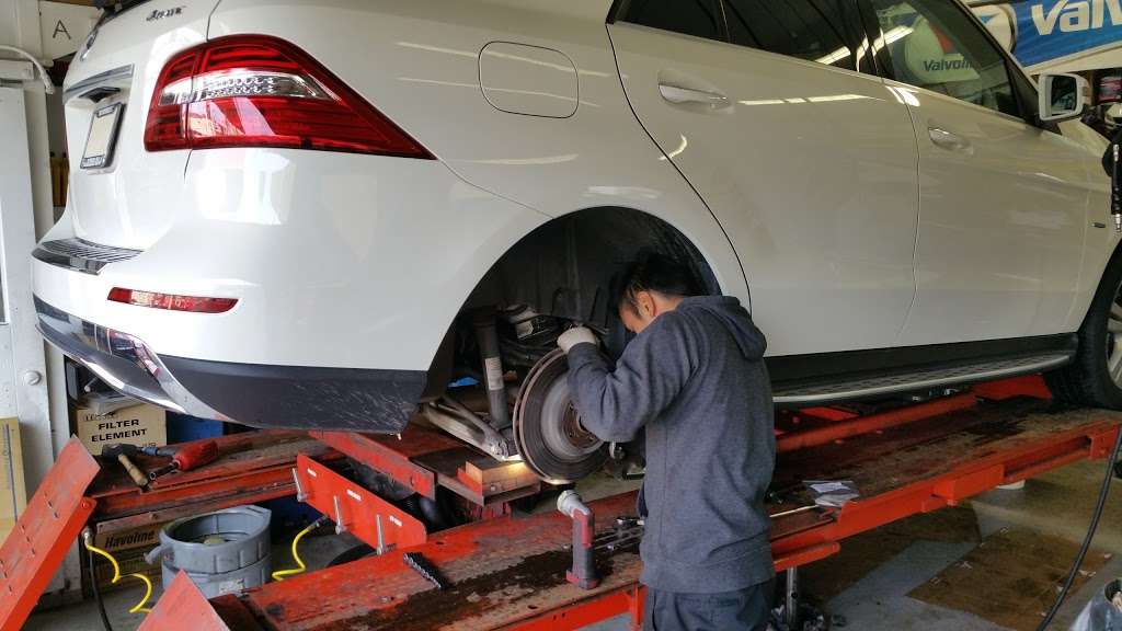 JTs Auto Repair | 3601 Lawton St, San Francisco, CA 94122, USA | Phone: (415) 633-6656