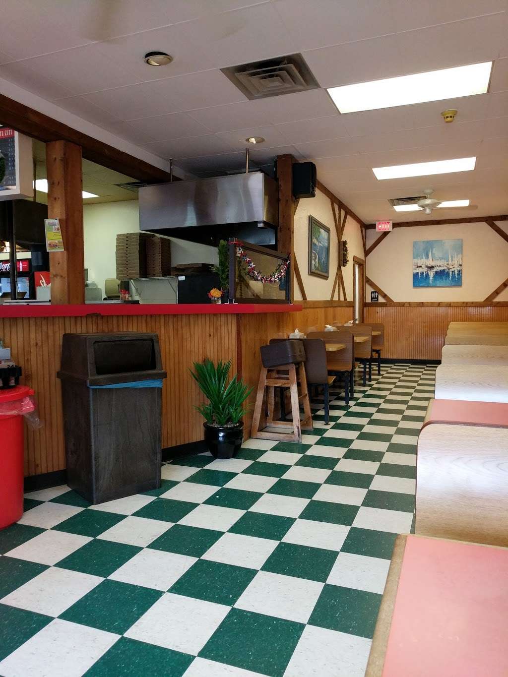 Charlies Roast Beef | 152 S Main St, Middleton, MA 01949, USA | Phone: (978) 777-5993