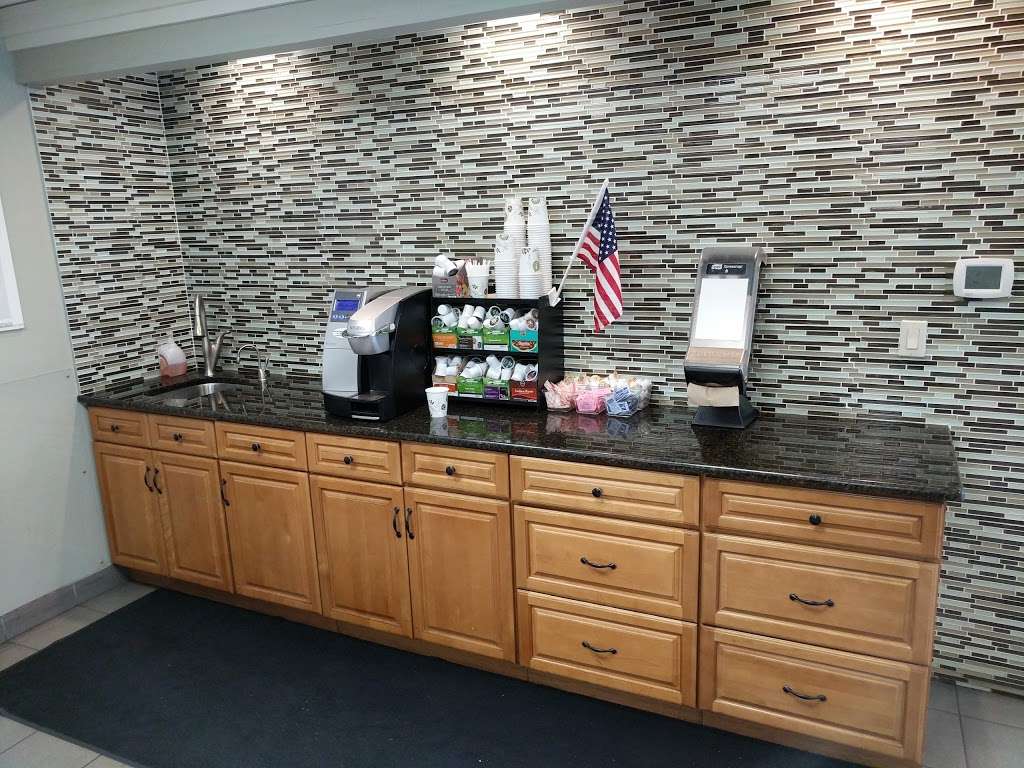 Galaxy Toyota | 750 NJ-36, Eatontown, NJ 07724, USA | Phone: (732) 544-1000