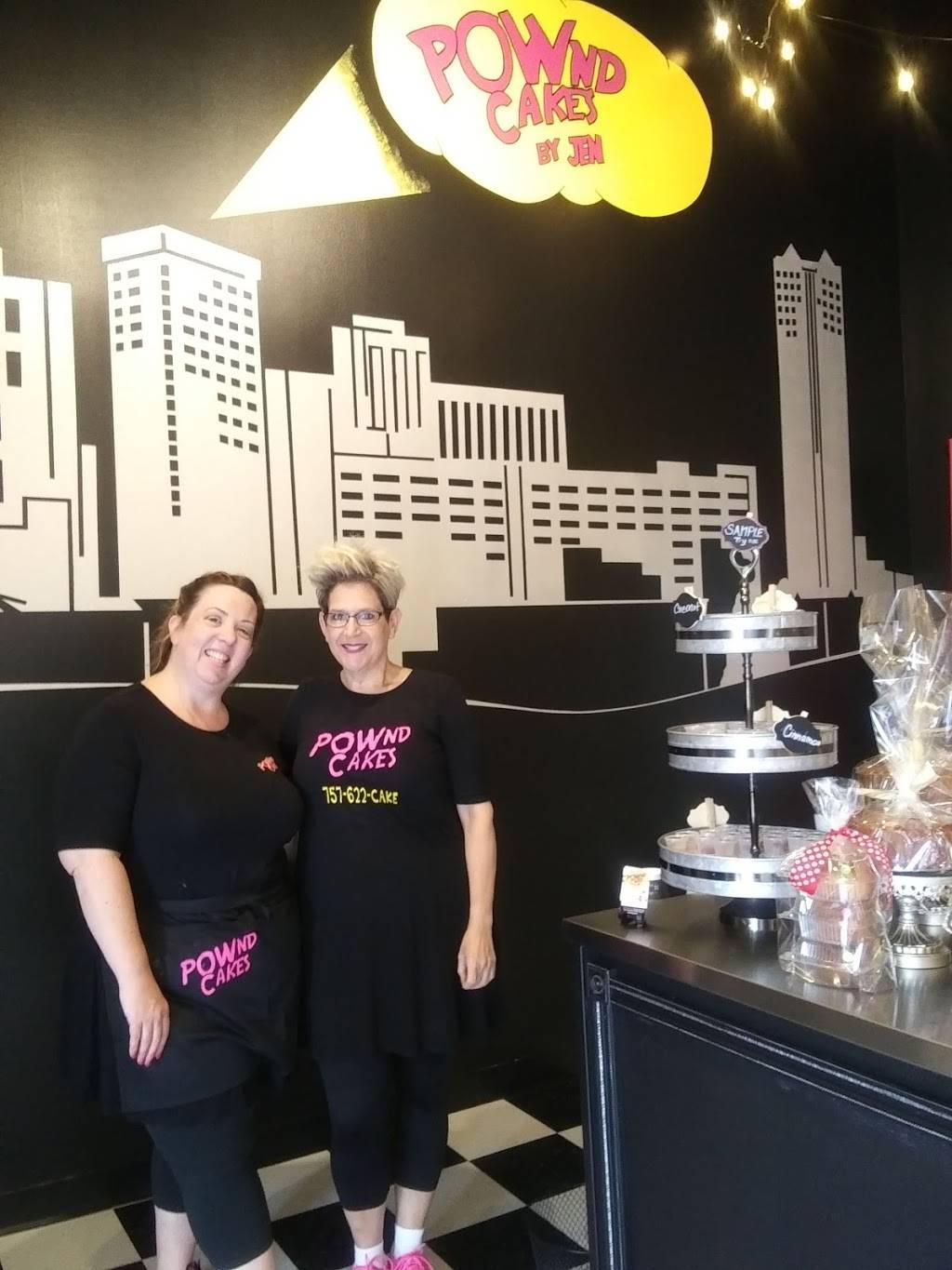 Pownd Cakes by Jen | 314 W 21st St, Norfolk, VA 23517, USA | Phone: (757) 622-2253