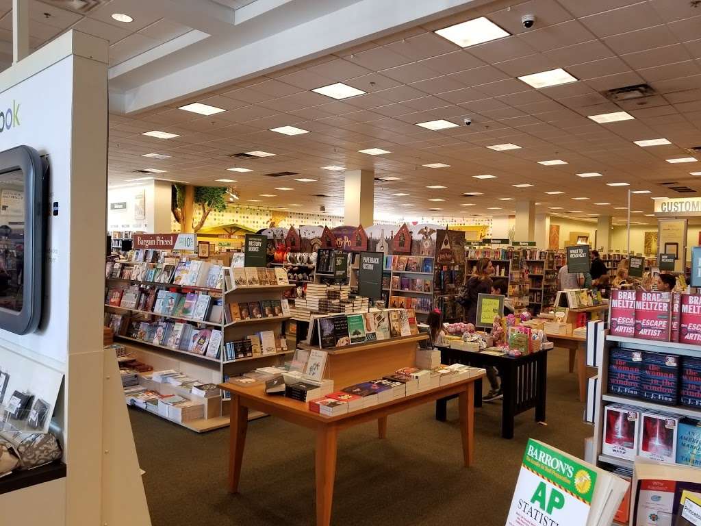 Barnes & Noble | 40570 Winchester Rd, Temecula, CA 92591, USA | Phone: (951) 296-0253