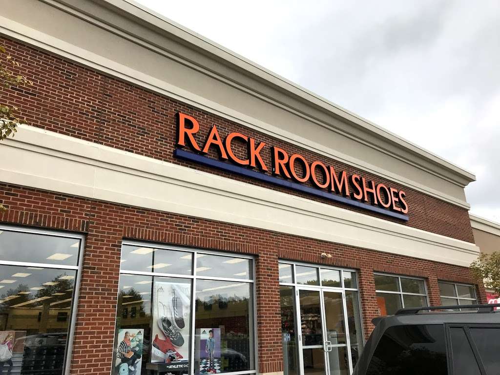 Rack Room Shoes | 545 US-130 Ste 558, Hamilton Township, NJ 08691, USA | Phone: (609) 585-3303