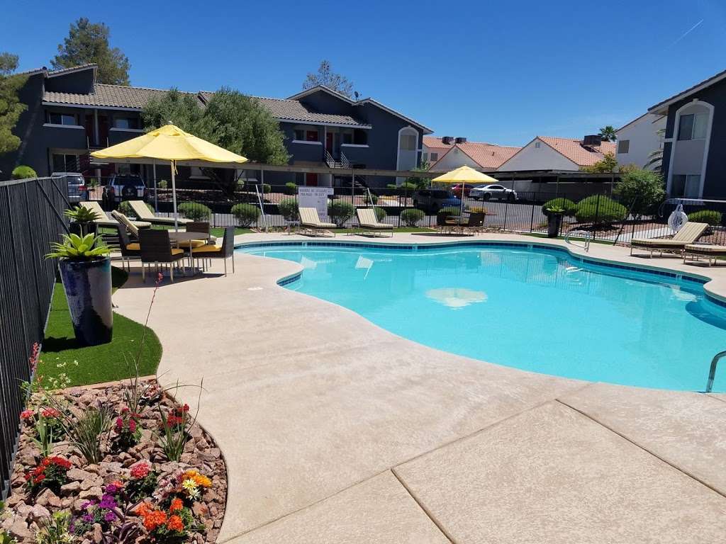 Sunset Hills Apartments | 2825 Bluegrass Ln, Henderson, NV 89074, USA | Phone: (702) 361-5100