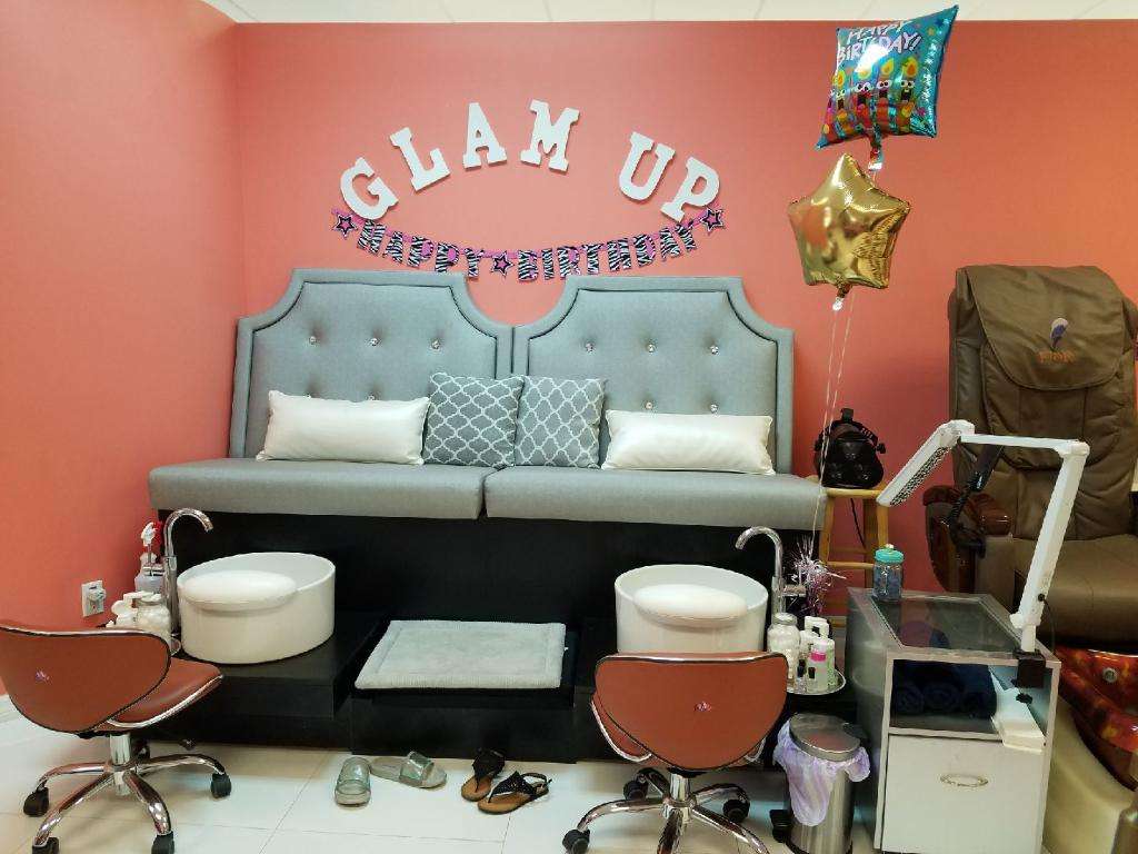 Glam Up Hair & Spa | 5645 W. SR 46, Suite 1039, Sanford, FL 32771 | Phone: (321) 363-1506