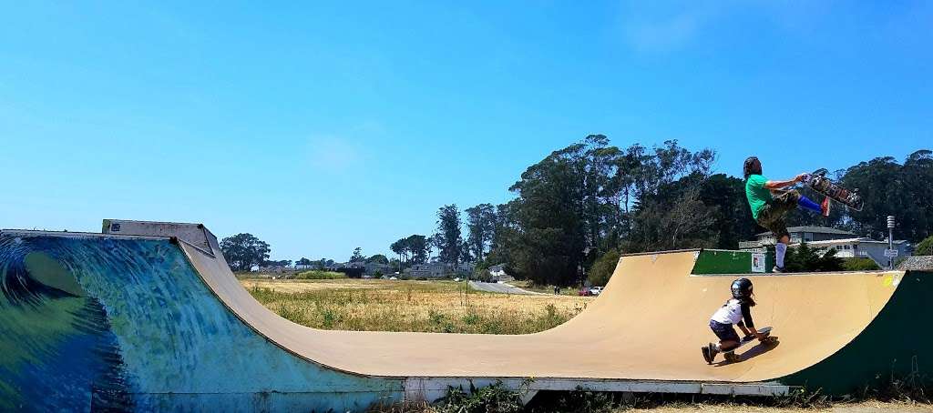 Mini Ramp | 3939 Cabrillo Hwy N, Half Moon Bay, CA 94019 | Phone: (408) 821-4822