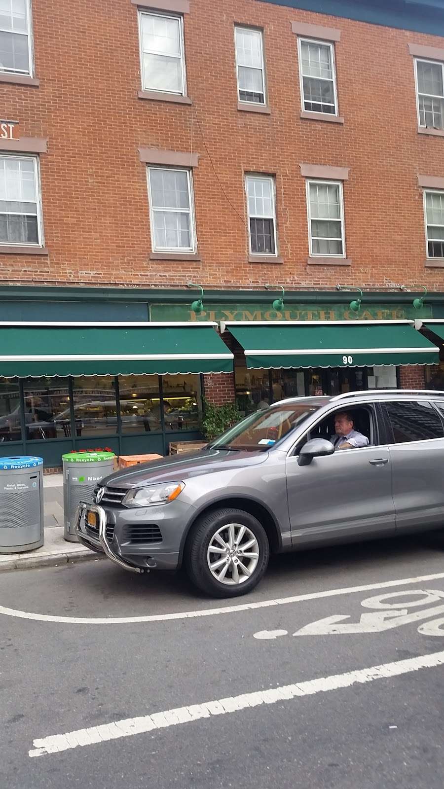 Plymouth Cafe | Photo 9 of 10 | Address: 90 Henry St, Brooklyn, NY 11201, USA | Phone: (718) 624-0074