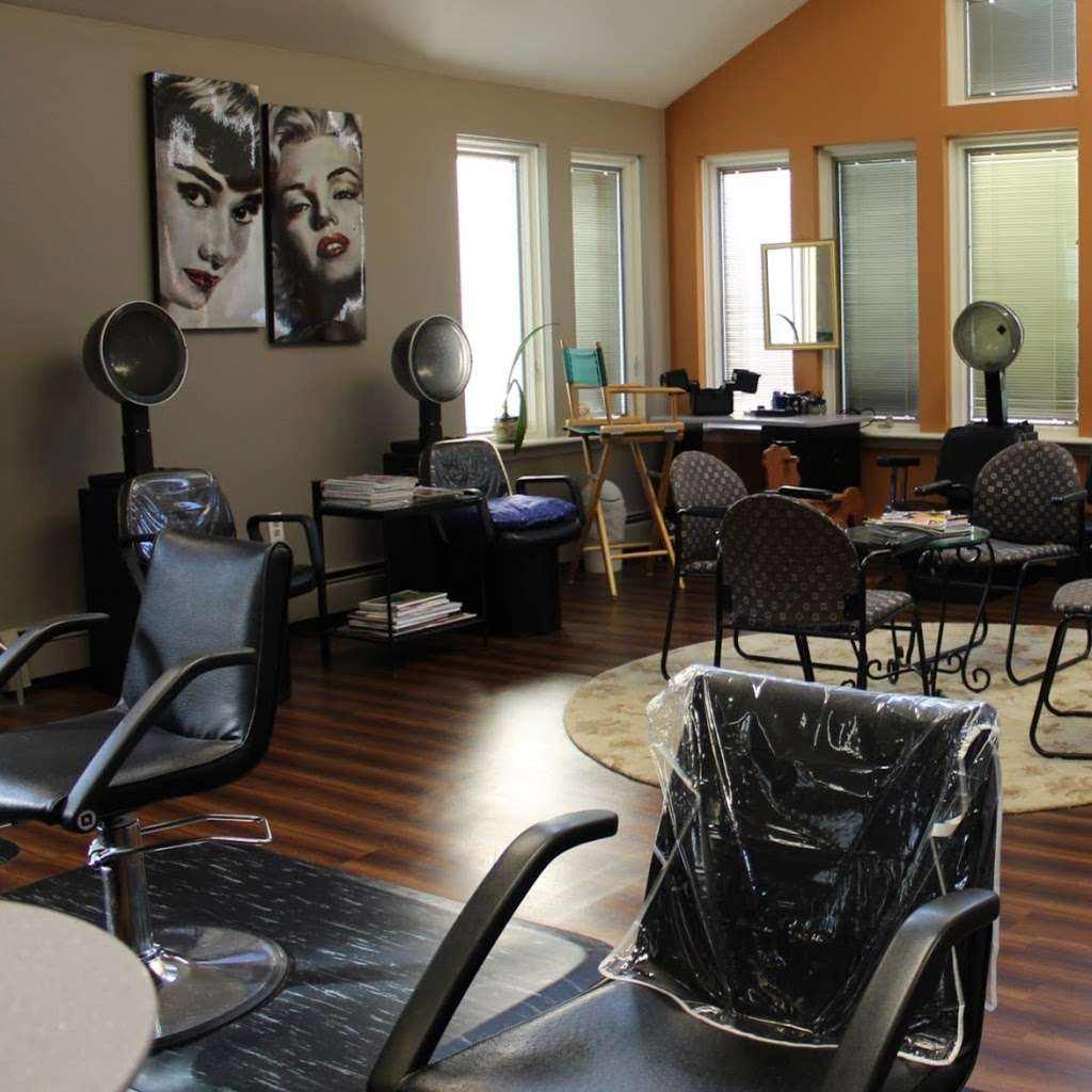 Tony Ds Hairstyling | 308 W Butler Ave, Chalfont, PA 18914, USA | Phone: (215) 822-3335