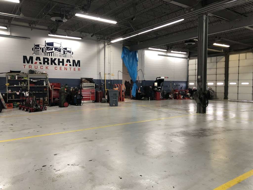 Markham Truck Center | 2064 W 167th St Unit D, Markham, IL 60428 | Phone: (708) 701-4202