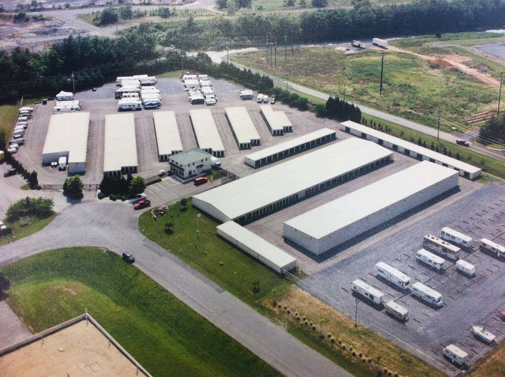 Bowman Plains Self Storage | 4601 Navistar Dr, Frederick, MD 21703, USA | Phone: (301) 668-1111