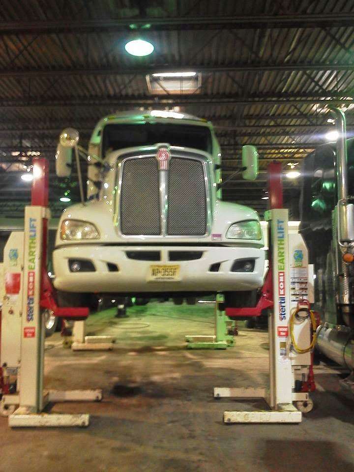 Flanagans Auto & Truck Services | 9035 Collins Ave, Pennsauken Township, NJ 08110, USA | Phone: (856) 486-0606