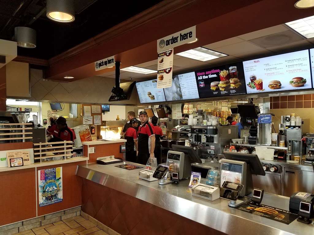 McDonalds | 416 W Central Ave, Lake Wales, FL 33853 | Phone: (863) 676-3234