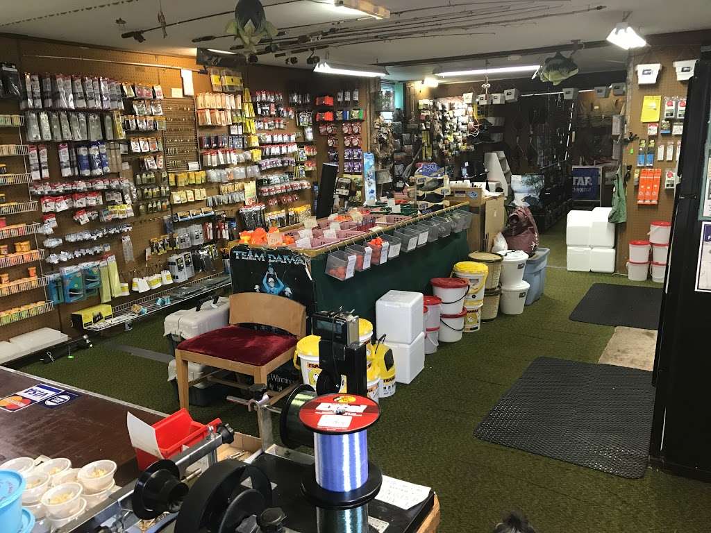 Tackle Box | 102 Morea Rd, Frackville, PA 17931, USA | Phone: (570) 874-3111