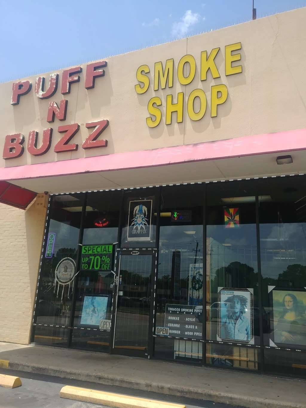 Puff N Buzz | 5009 Antoine Dr, Houston, TX 77092, USA | Phone: (832) 582-7816