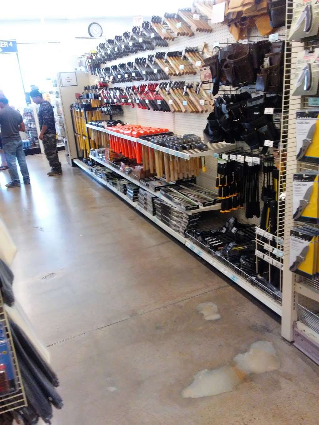 Harbor Freight Tools | 3235 Broadway St, Pearland, TX 77581, USA | Phone: (281) 485-2820