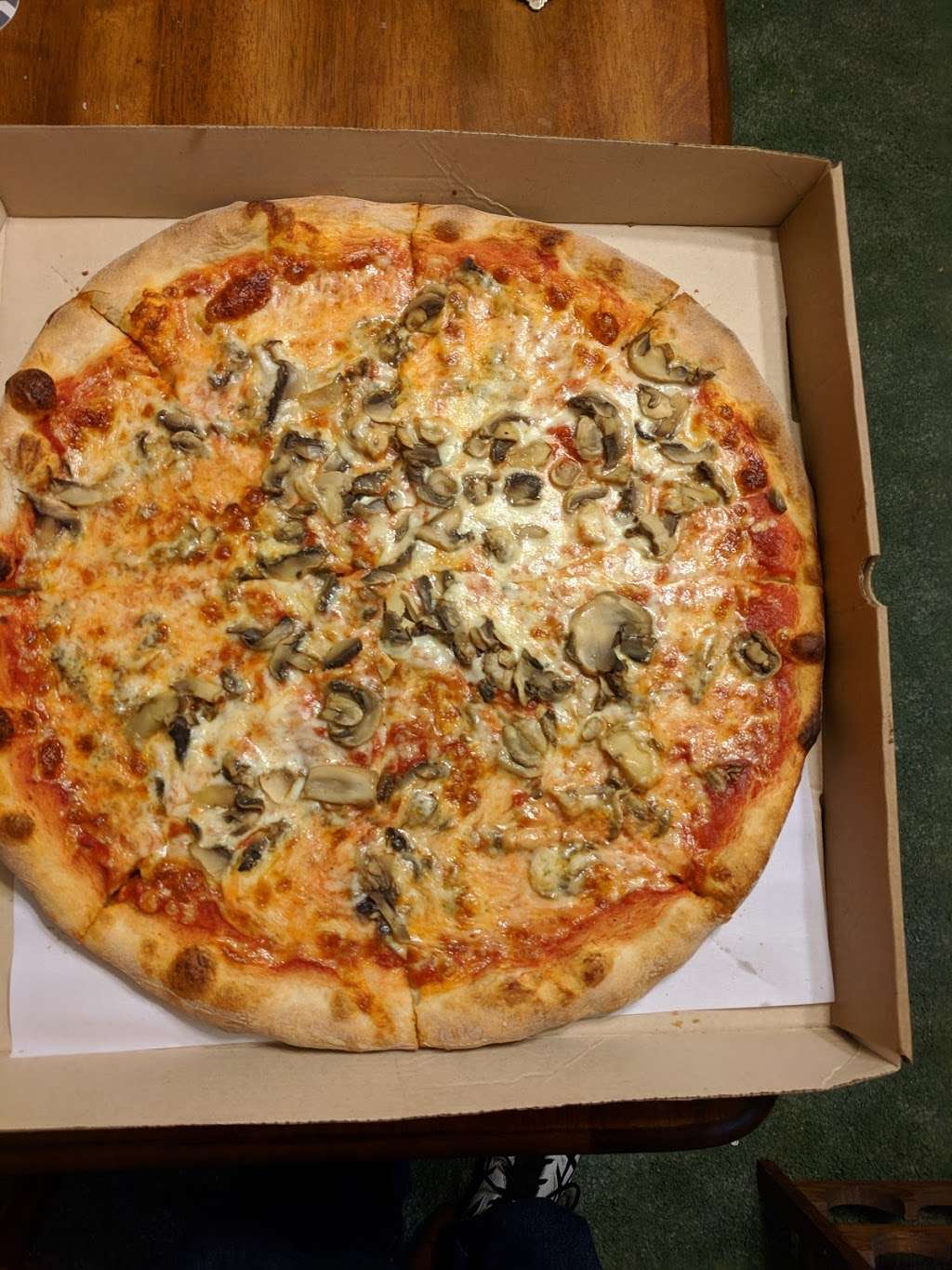 La Buona Pizza | 109 Woodbridge Ave, Sewaren, NJ 07077, USA | Phone: (732) 750-3666