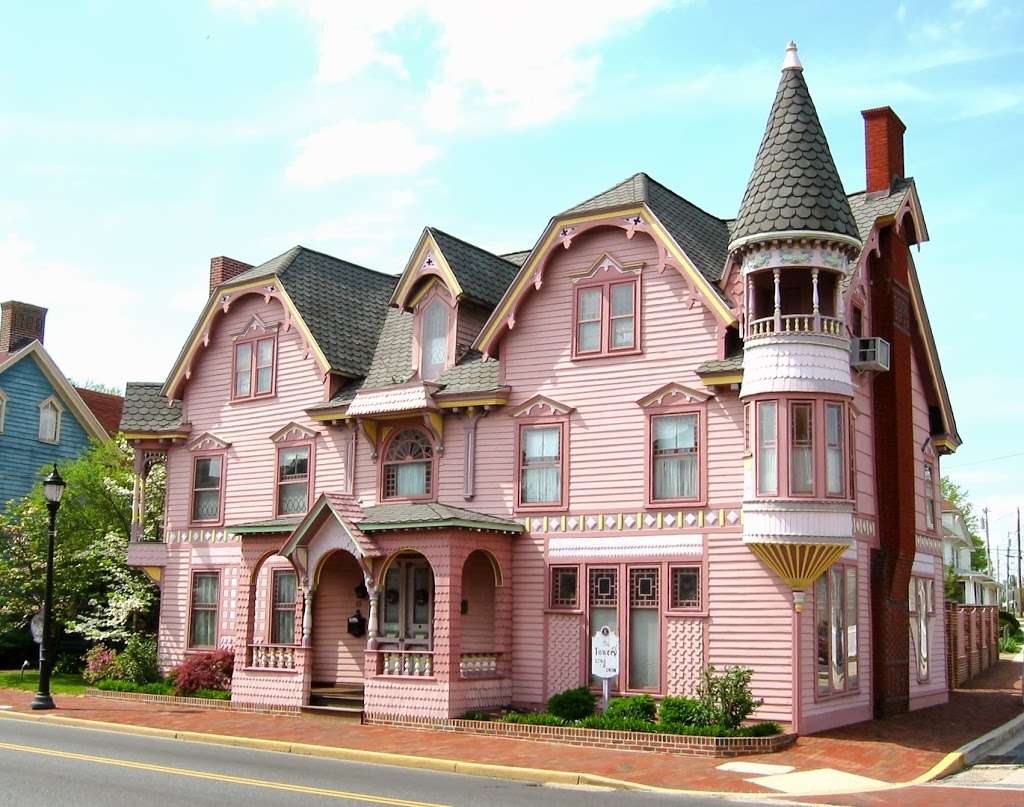 The Towers Bed & Breakfast | 101 Front St, Milford, DE 19963 | Phone: (302) 422-3814