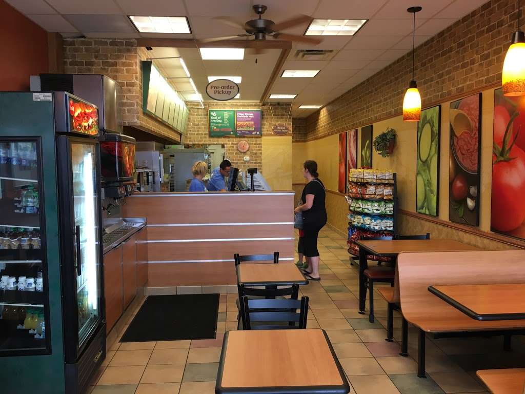 Subway Restaurants | 1950 Kessler Blvd C, Indianapolis, IN 46228, USA | Phone: (317) 257-7355