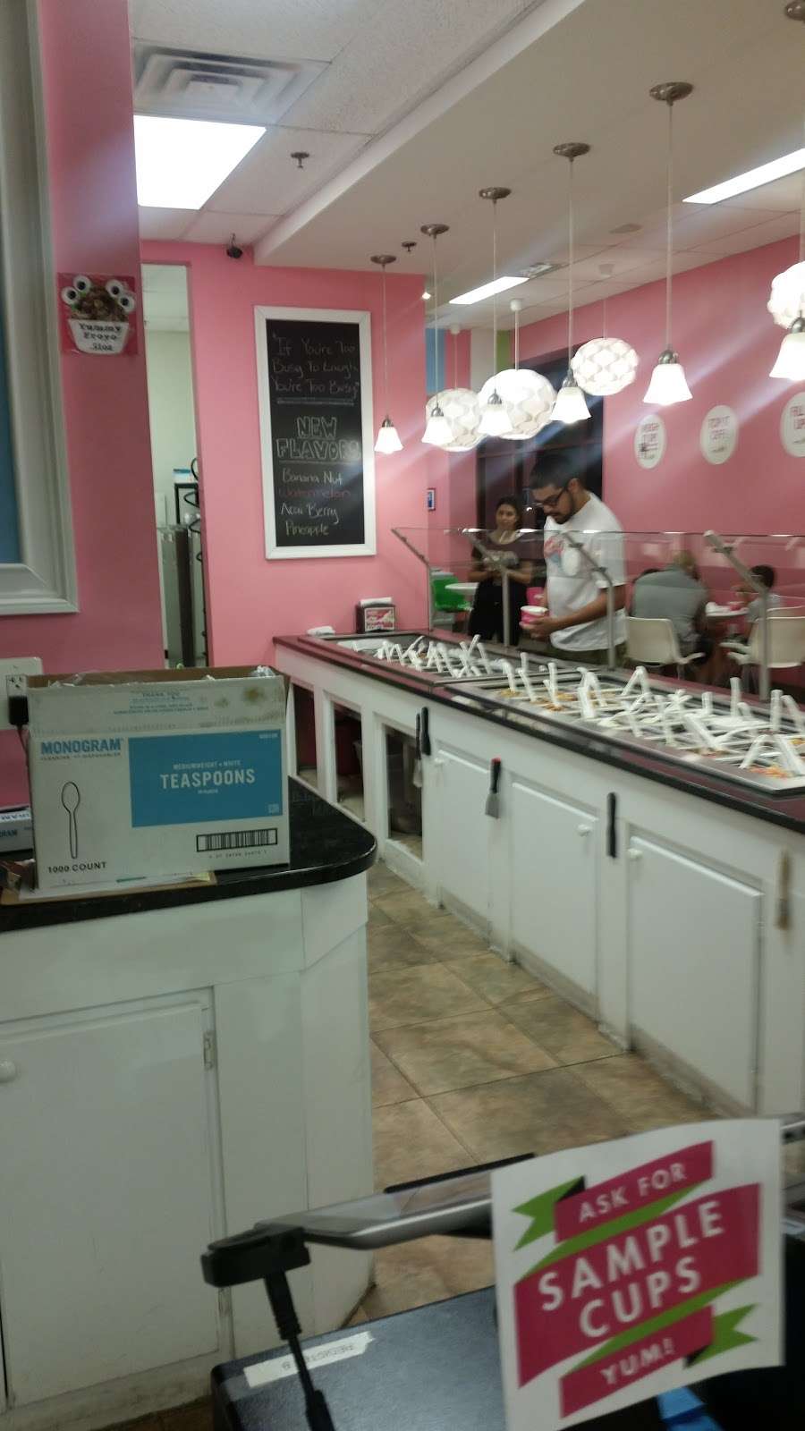 sweetFrog | 10077 Market St, Manassas, VA 20110, USA | Phone: (703) 257-4635