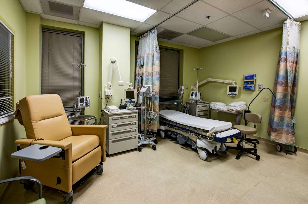 Ashburn Medical Center | Kaiser Permanente | 43480 Yukon Dr, Ashburn, VA 20147 | Phone: (571) 252-6000