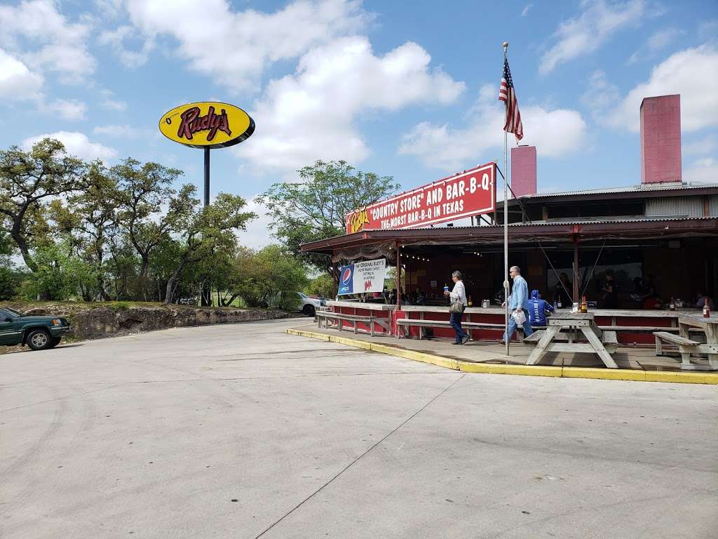 Rudys "Country Store" and Bar-B-Q | 10623 Westover Hills Blvd, San Antonio, TX 78251, USA | Phone: (210) 653-7839