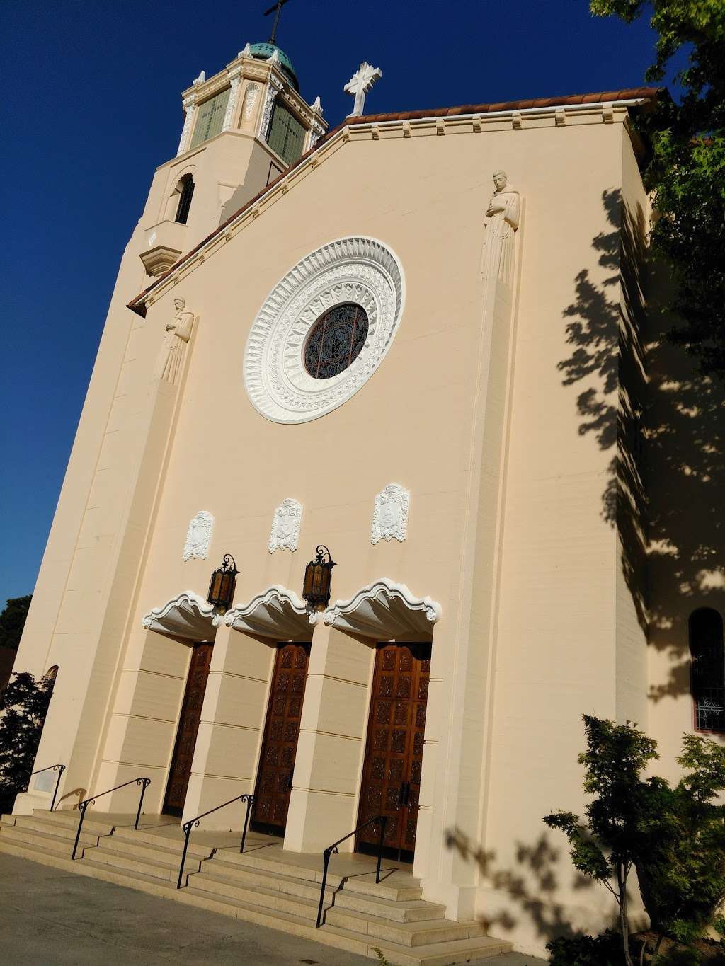 Our Lady of Angels Catholic | 1721 Hillside Dr, Burlingame, CA 94010 | Phone: (650) 347-7768