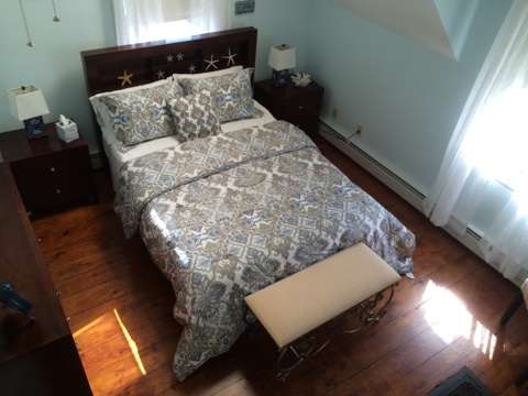 Maverick Bed & Breakfast | 54 Maverick St, Marblehead, MA 01945, USA | Phone: (781) 639-0693